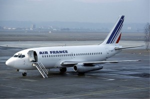 An Air France 737-200 (Photo provided by Eduard Marmet [CC BY-SA 3.0 (http://creativecommons.org/licenses/by-sa/3.0), CC BY-SA 3.0 (http://creativecommons.org/licenses/by-sa/3.0) or GFDL 1.2 (http://www.gnu.org/licenses/old-licenses/fdl-1.2.html)], via Wikimedia Commons)