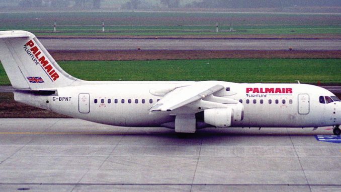 Flightline_BAe_146-300;_G-BPNT@ZRH;26.01.1996_(5217446682)