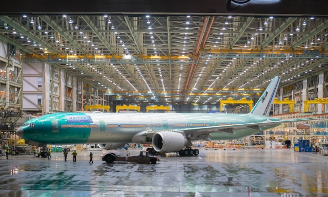 united-n58031-rollout-40-25-25-nw-1-of-1