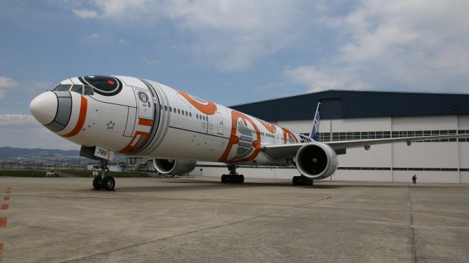 All Nippon Airways (Star Wars BB-8 livery), Boeing 777-381(ER), JA789A_(26065226776)
