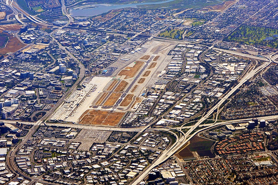 John Wayne Airport photo D Ramey Logan