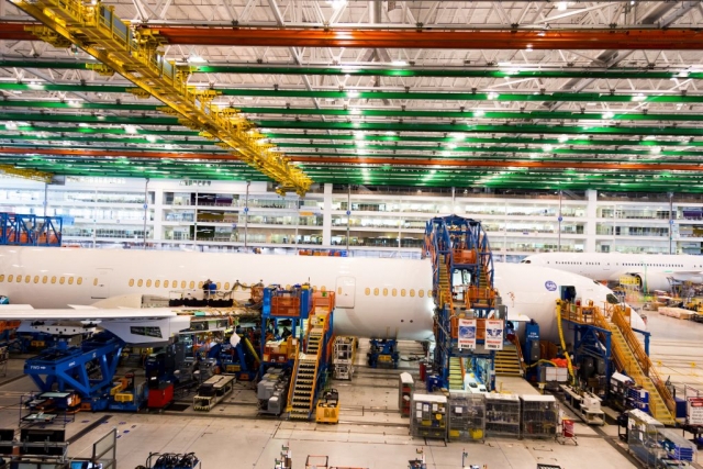 can you tour the boeing factory in charleston