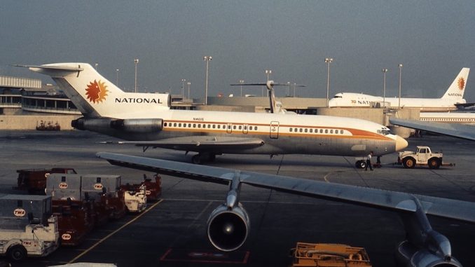 Boeing_727-35,_National_Airlines_JP6774714