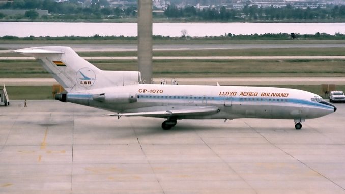 Boeing_727-71C,_Lloyd_Aereo_Boliviano_(LAB)_JP19799