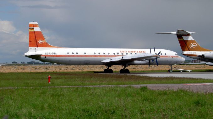 Interflug_Ilyushin_Il-18V_DDR-STA_cn_180001905,_Leipzig_Halle_(LEJ_-_EDDP)