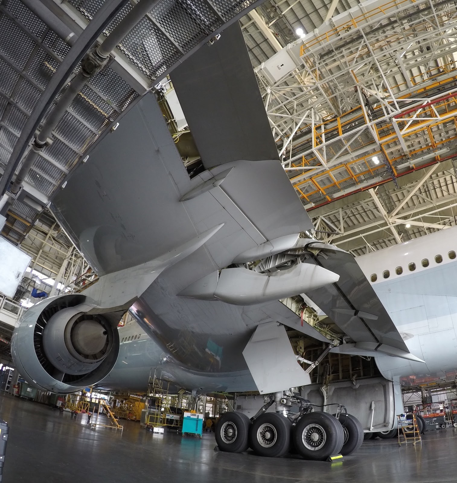 The Life of an Aircraft Technician: An Interview with Hector Salinas ...