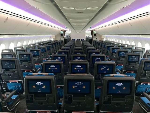 Photos: Inside Singapore’s New Boeing 787-10 Dreamliner – AirlineGeeks.com