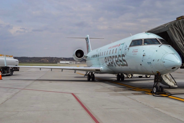 Air Canada CRJ-200 sits at the gate in Omaha, Nebraska. (Photo: AirlineGeeks | Matthew Garcia)
