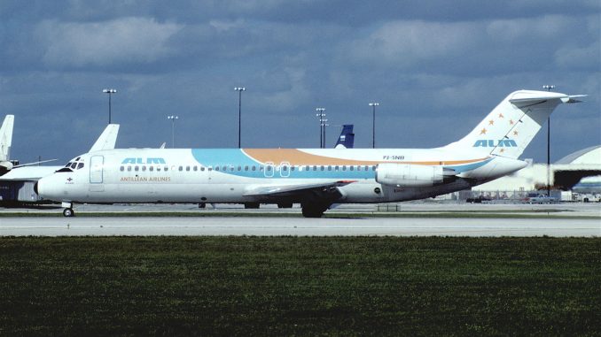 ALM_Antillean_Airlines_DC-9-32_PJ-SNB@MIA_January_1987_DWN_5288081585