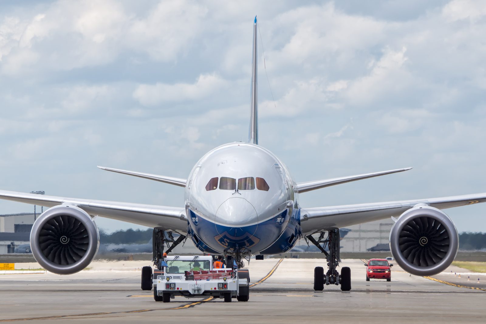 Boeing 787-10