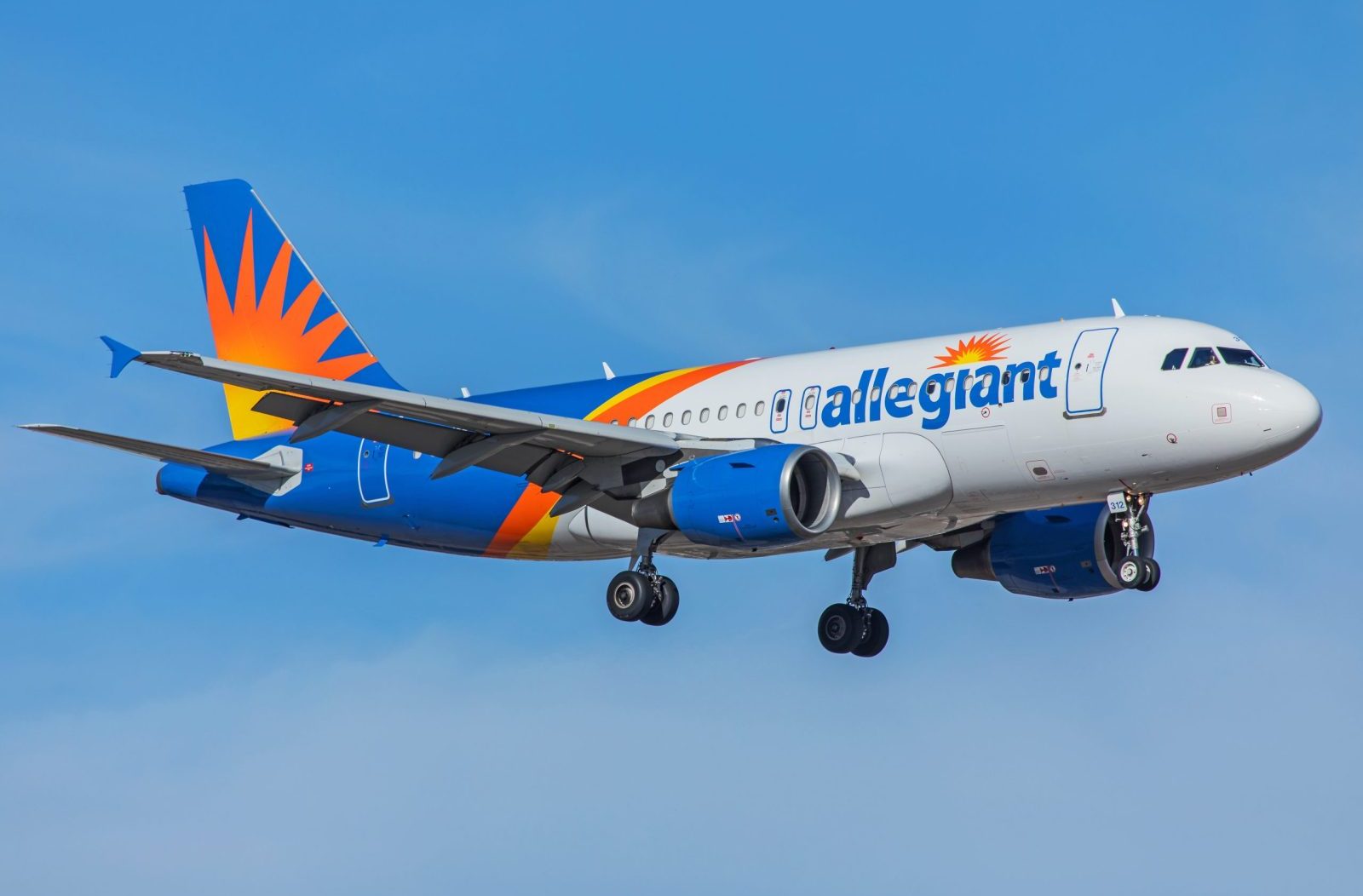 Allegiant A319