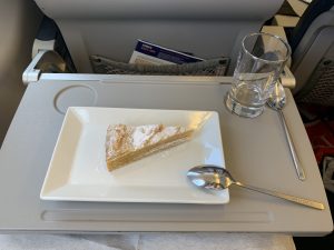 The tangerine cake was by far the best dessert I've had yet on an airplane. (Photo: AirlineGeeks