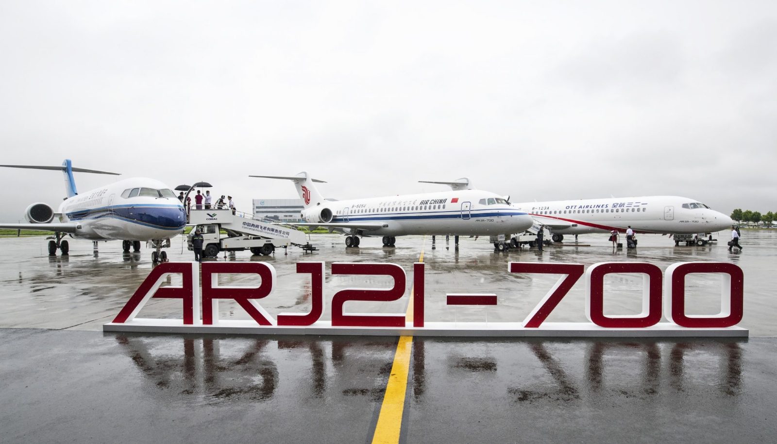 C909 aircraft