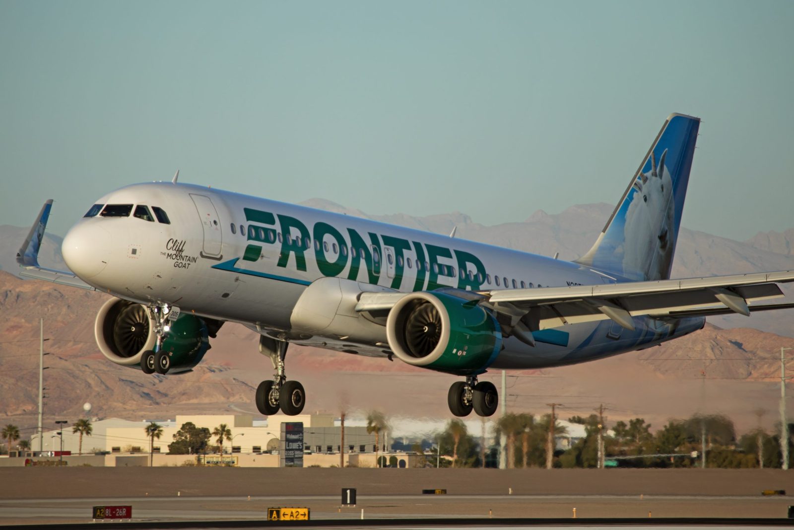 Frontier A320neo jet