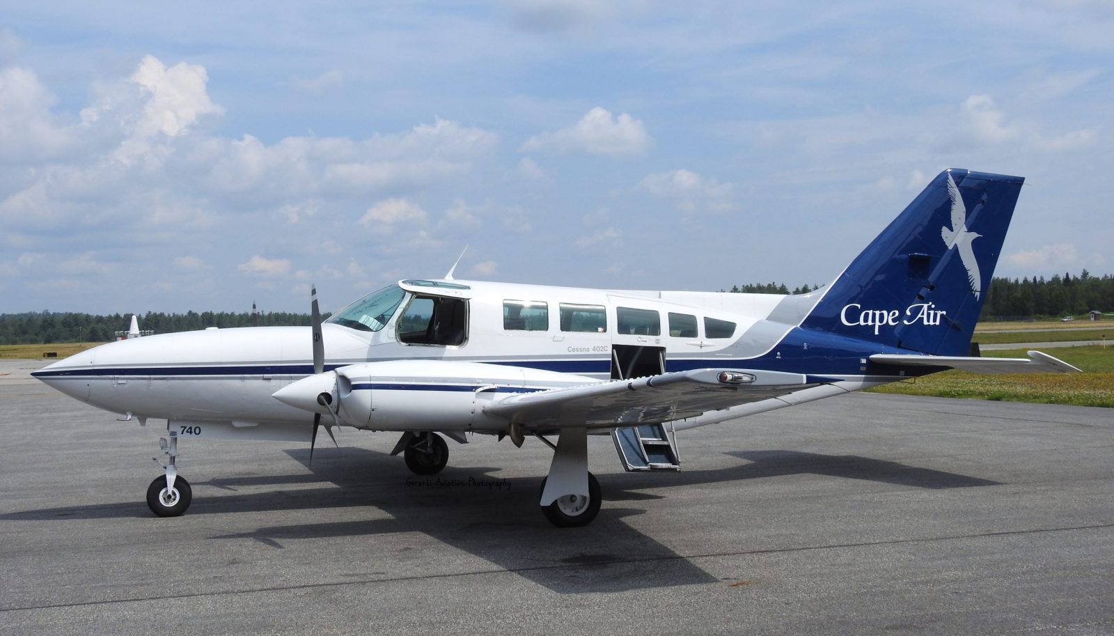 A Cape Air Cessna 402 in Saranac Lake, New York.