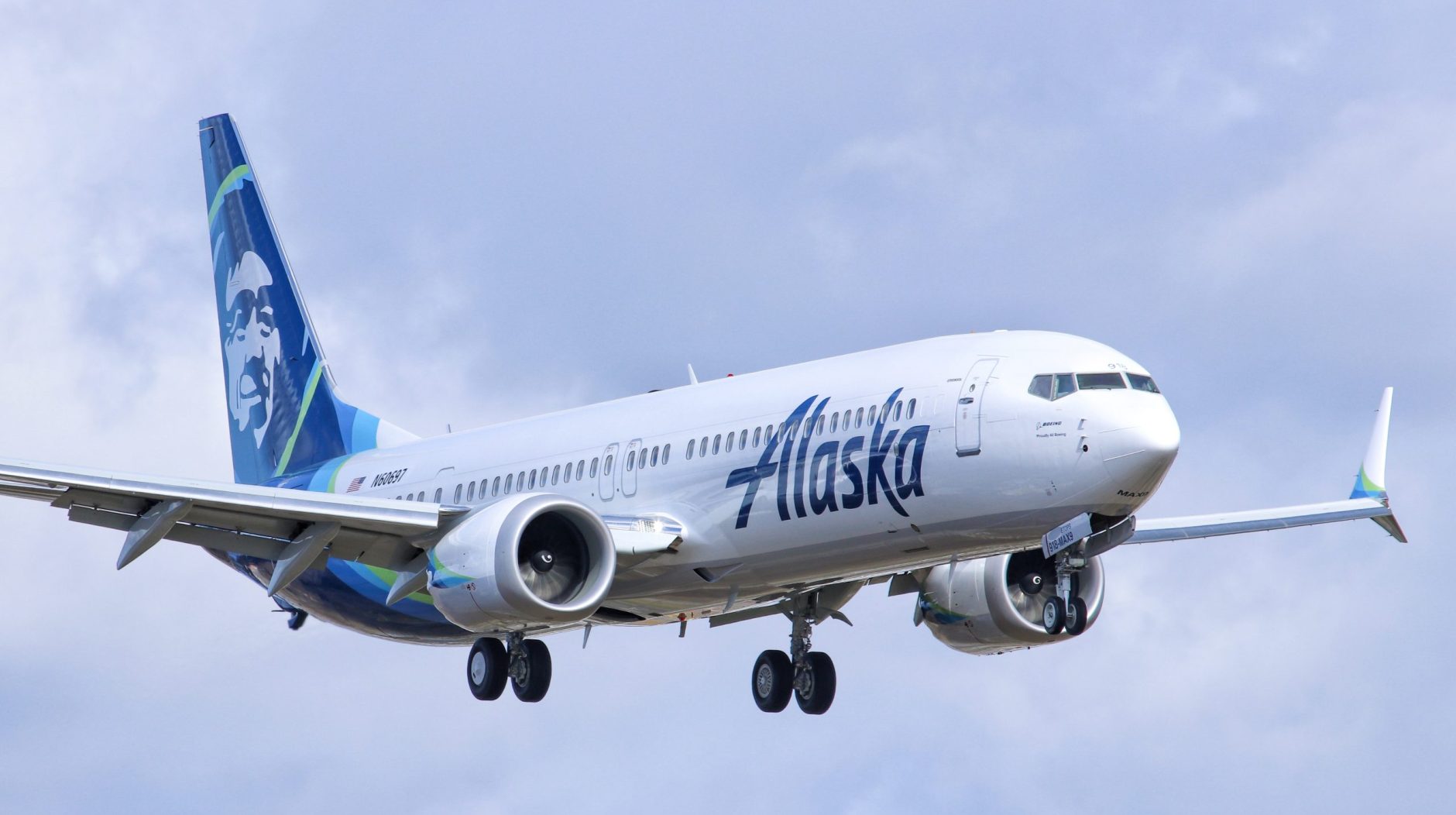 An Alaska Airlines 737 MAX 9