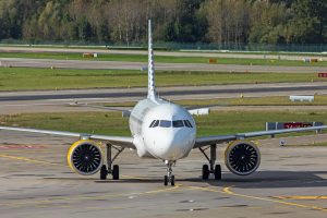 Vueling-Airbus-A320-271N-EC-NDB-110-10-19-William-Derrickson