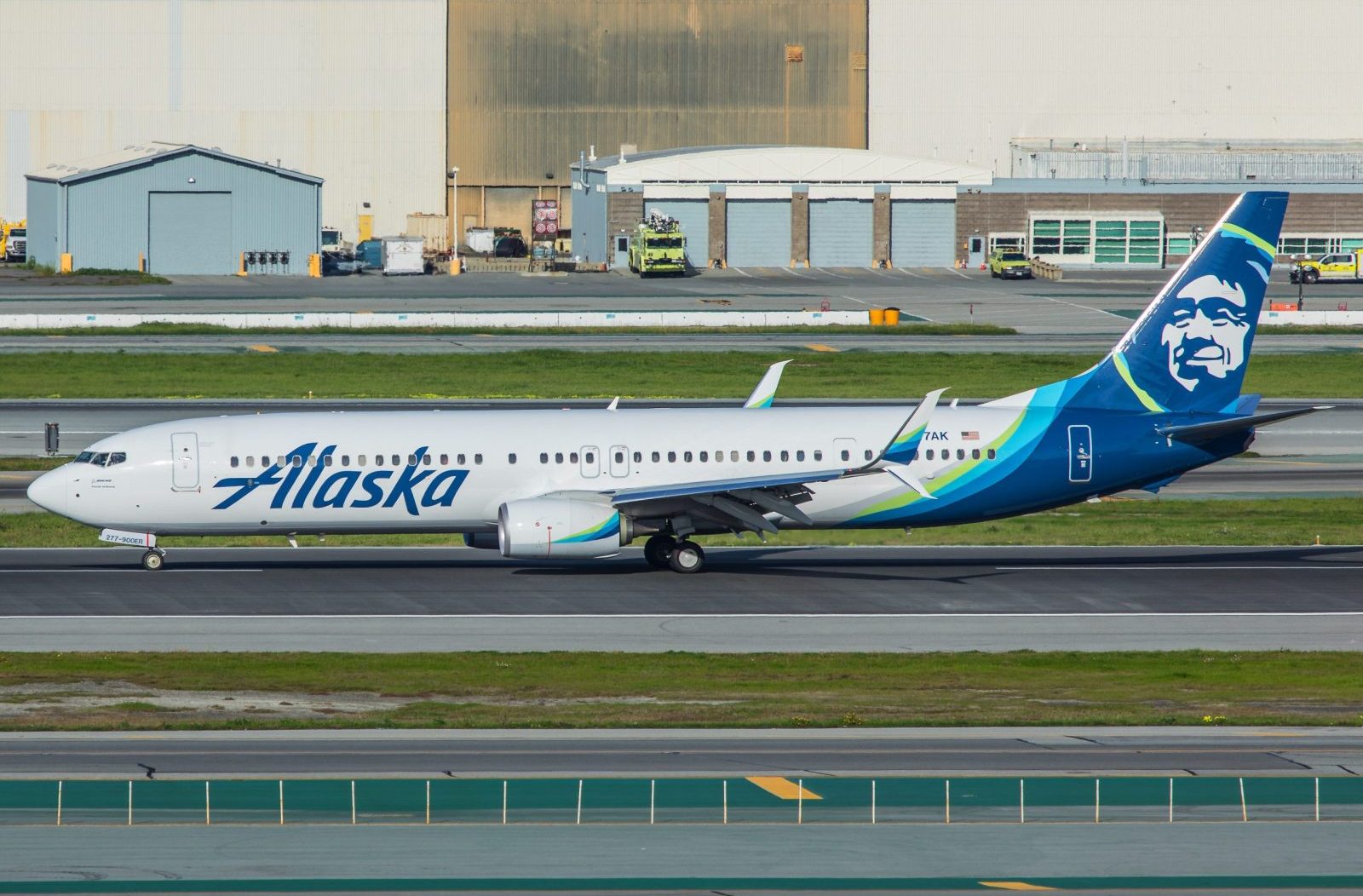 Alaska 737-900