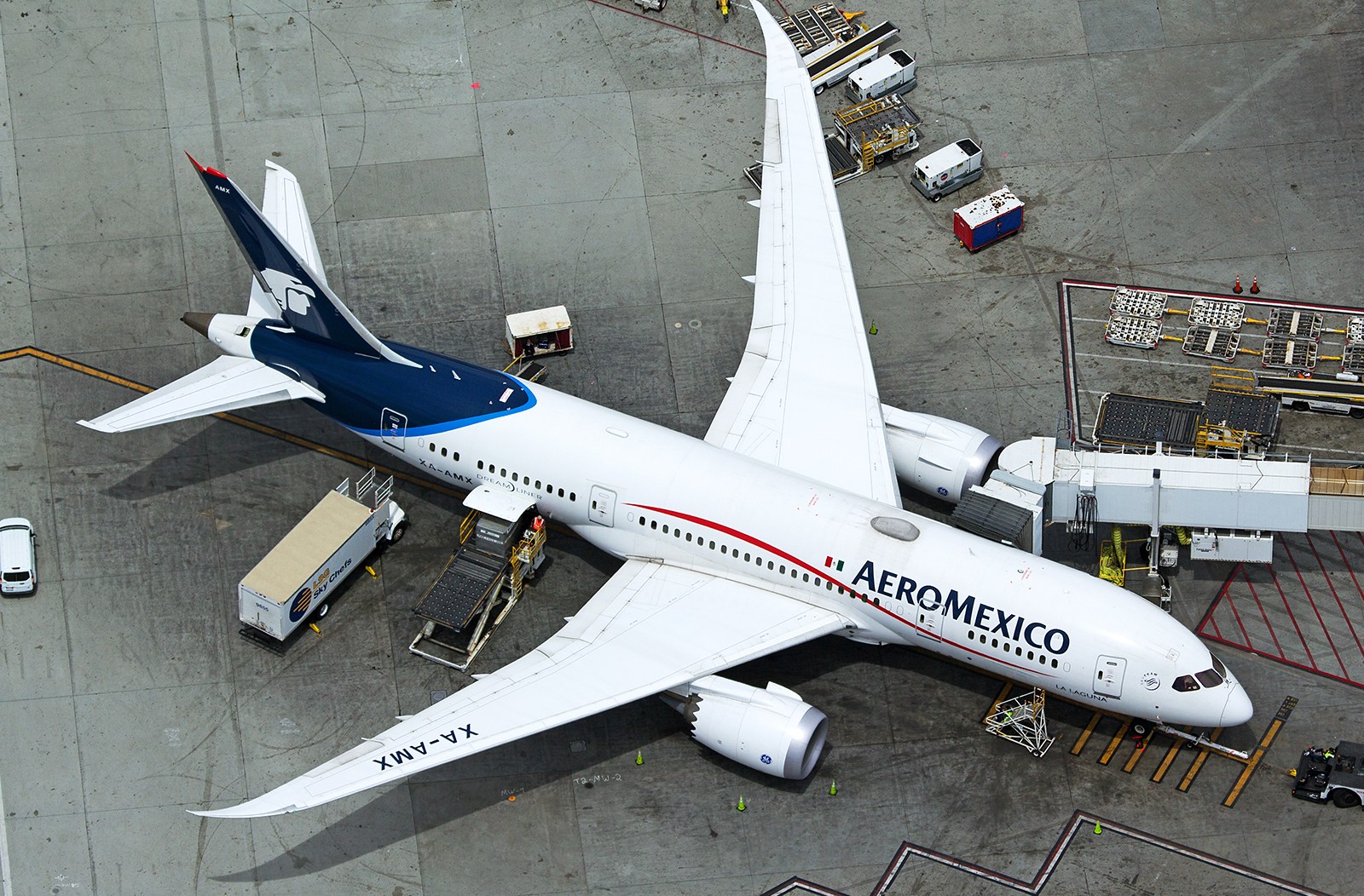 Aeromexico 787