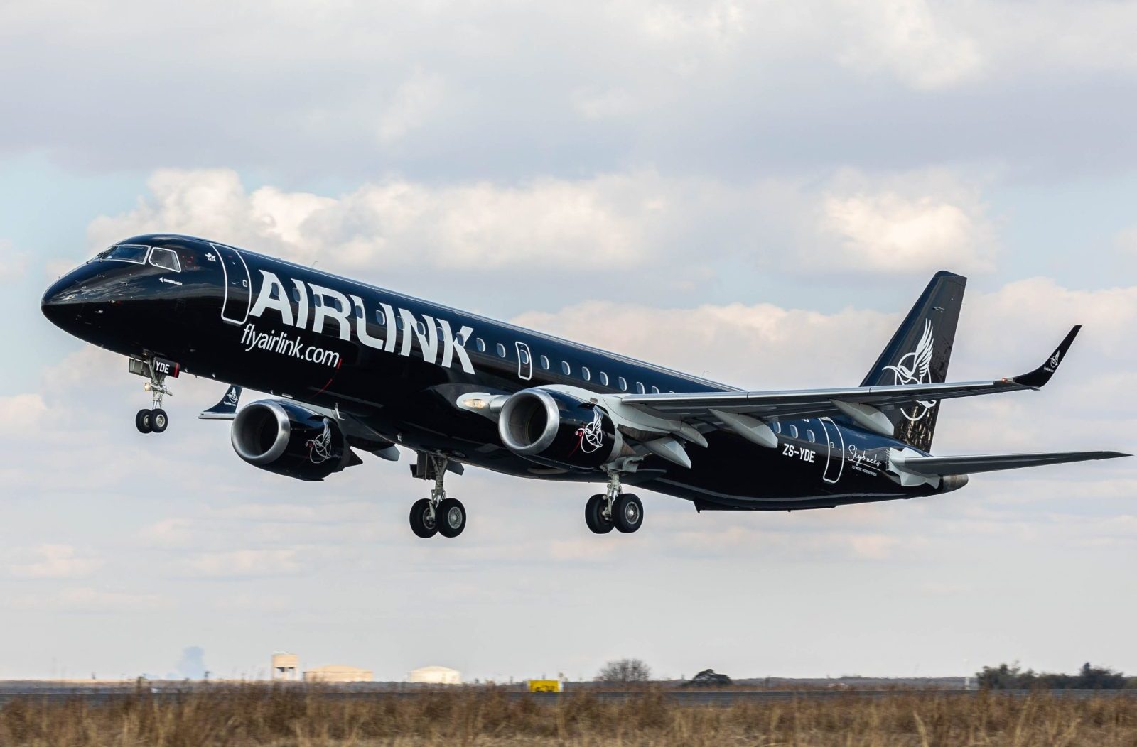 An Airlink Embraer E190.