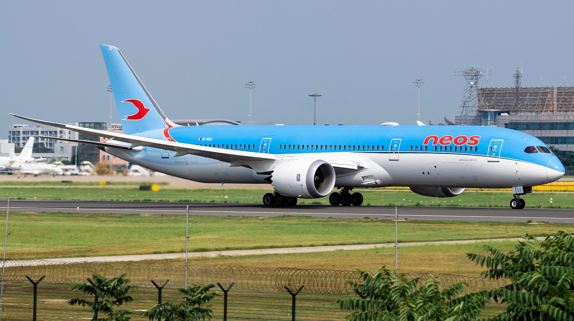 Neos 787-9