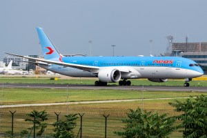 Neos 787-9