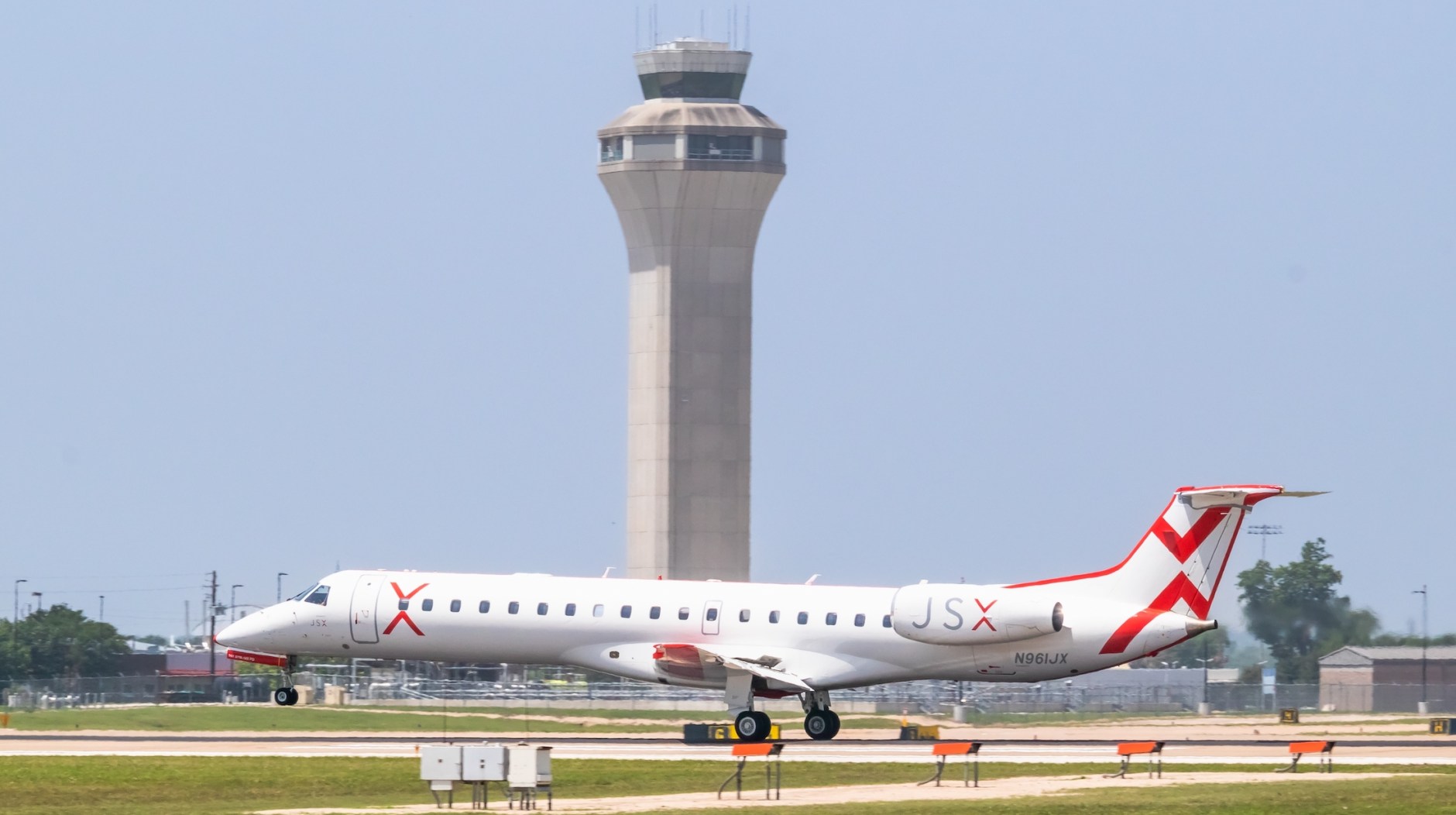 Austin,Texas-,May,14,,2023,Austin-bergstrom,International,Airport,Jsx,Erj