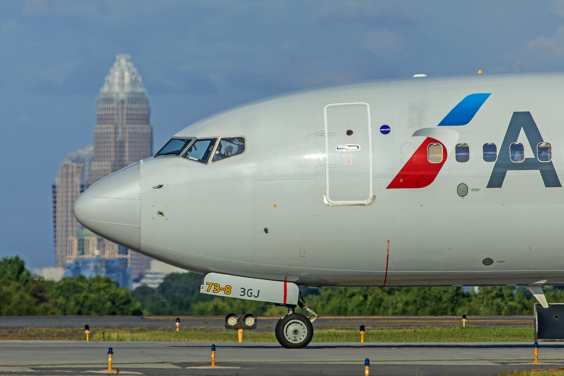 American 737 aircraft