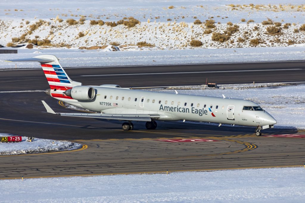 American Eagle CRJ-700