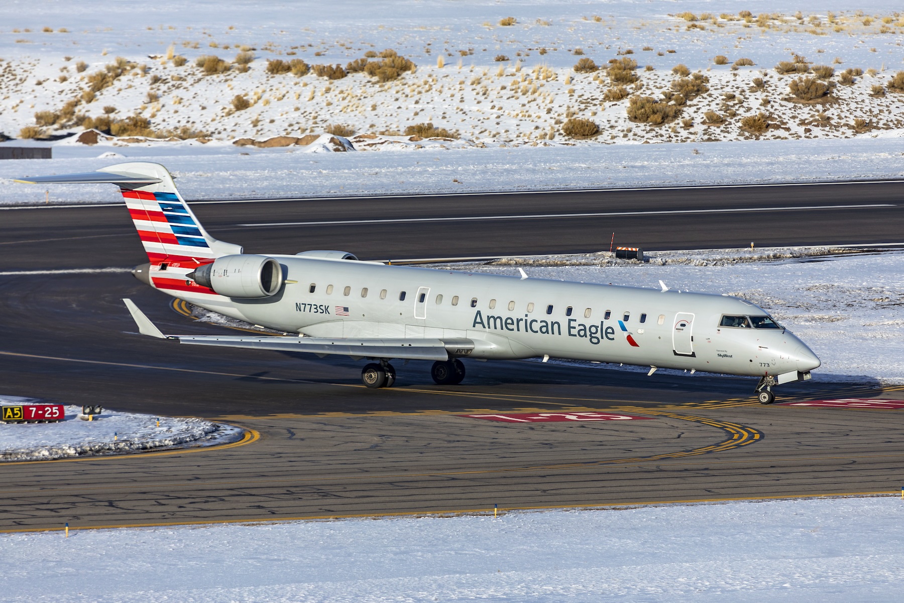 American Eagle CRJ-700