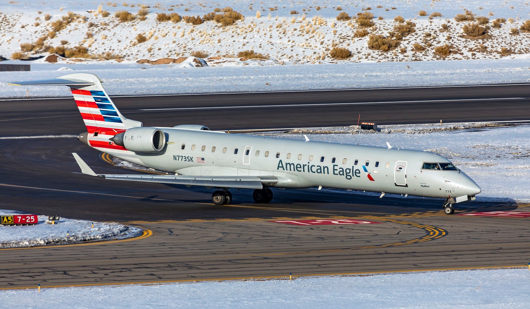 American Eagle CRJ-700