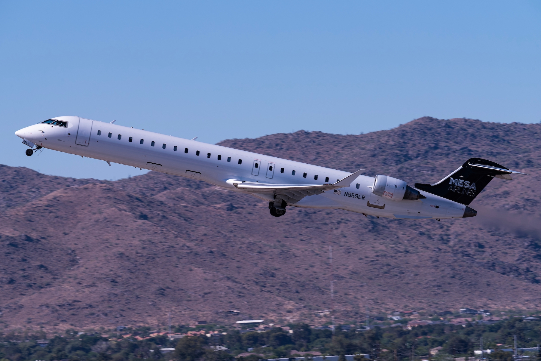 A Mesa Airlines CRJ-900 in Phoenix.