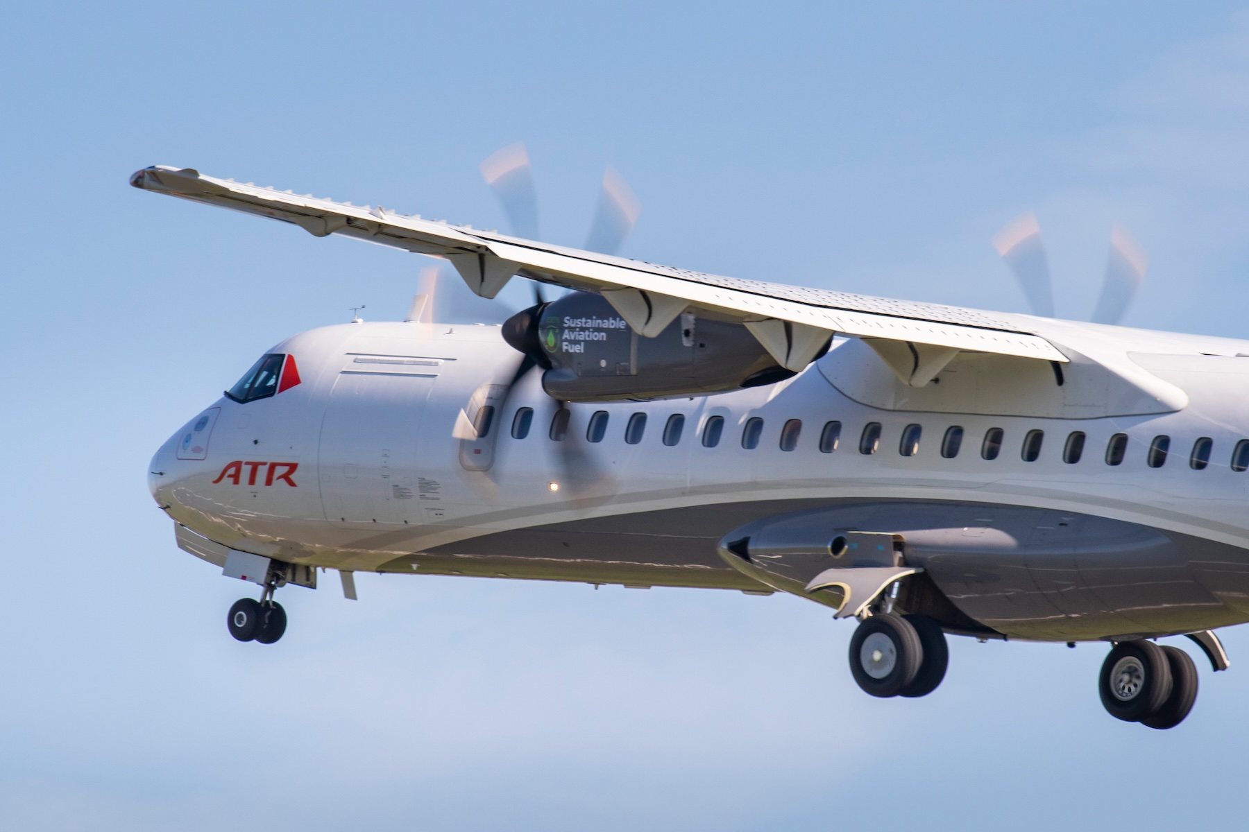 Aleutian Adds First ATR 72-600 | AirlineGeeks.com