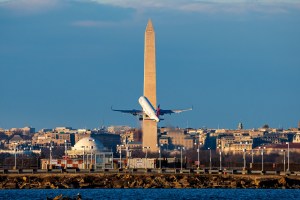 Delta aircraft Reagan National
