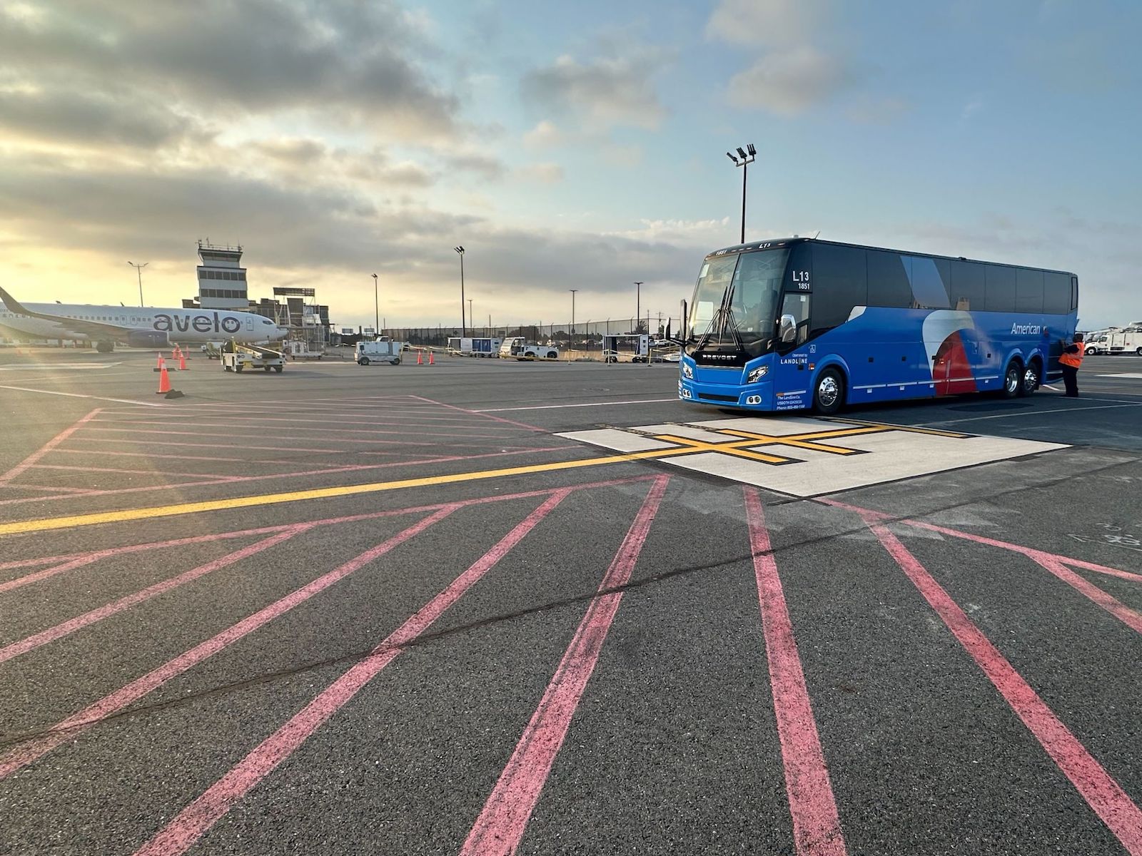 American Airlines bus