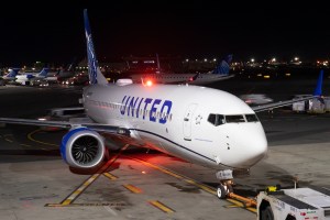 United 737 MAX in Newark
