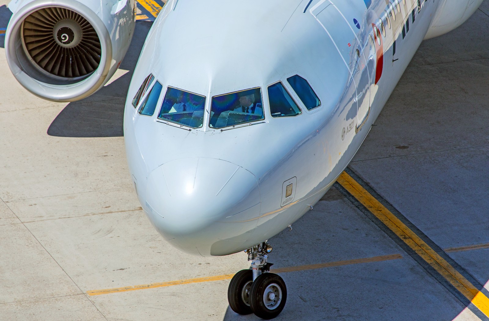 American A321