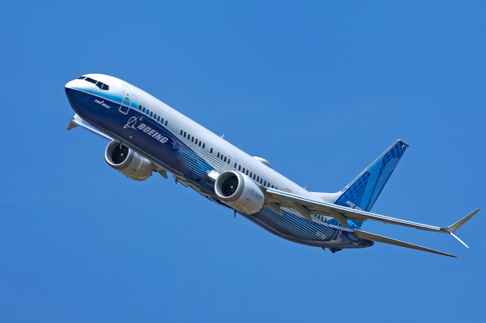 Boeing 737 MAX 10
