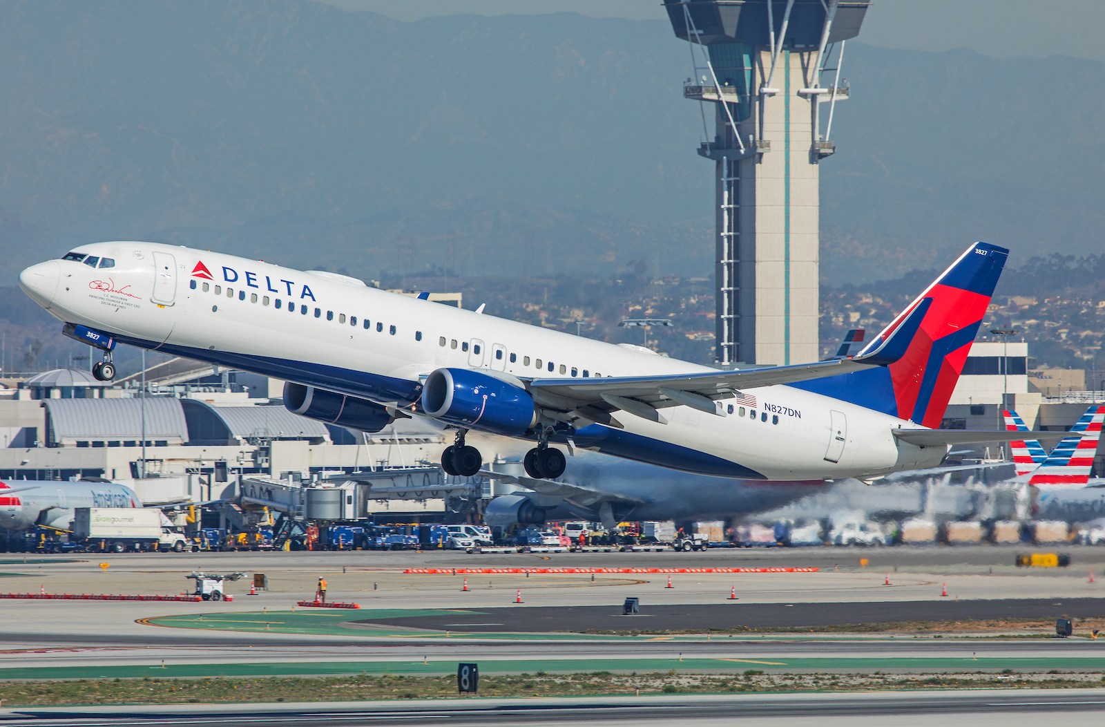 Delta 737-900ER