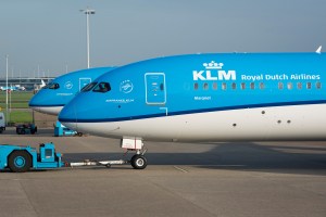A KLM Boeing 787