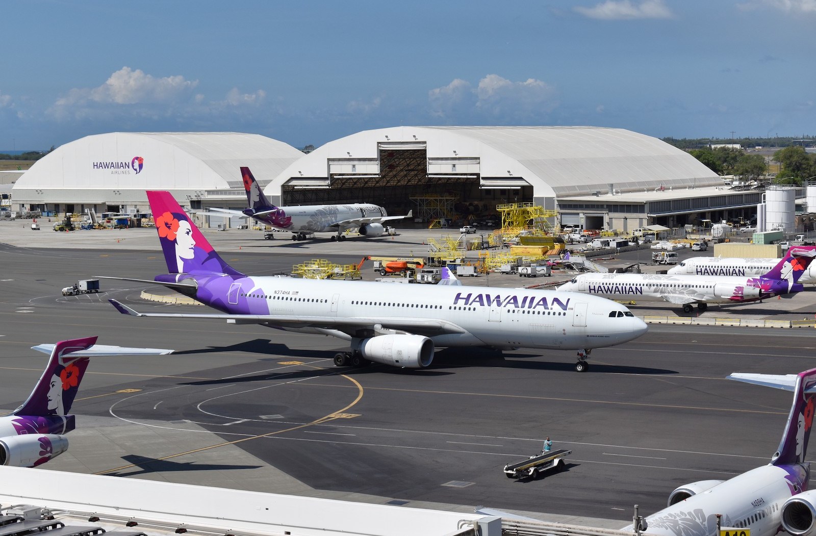 Hawaiian A330