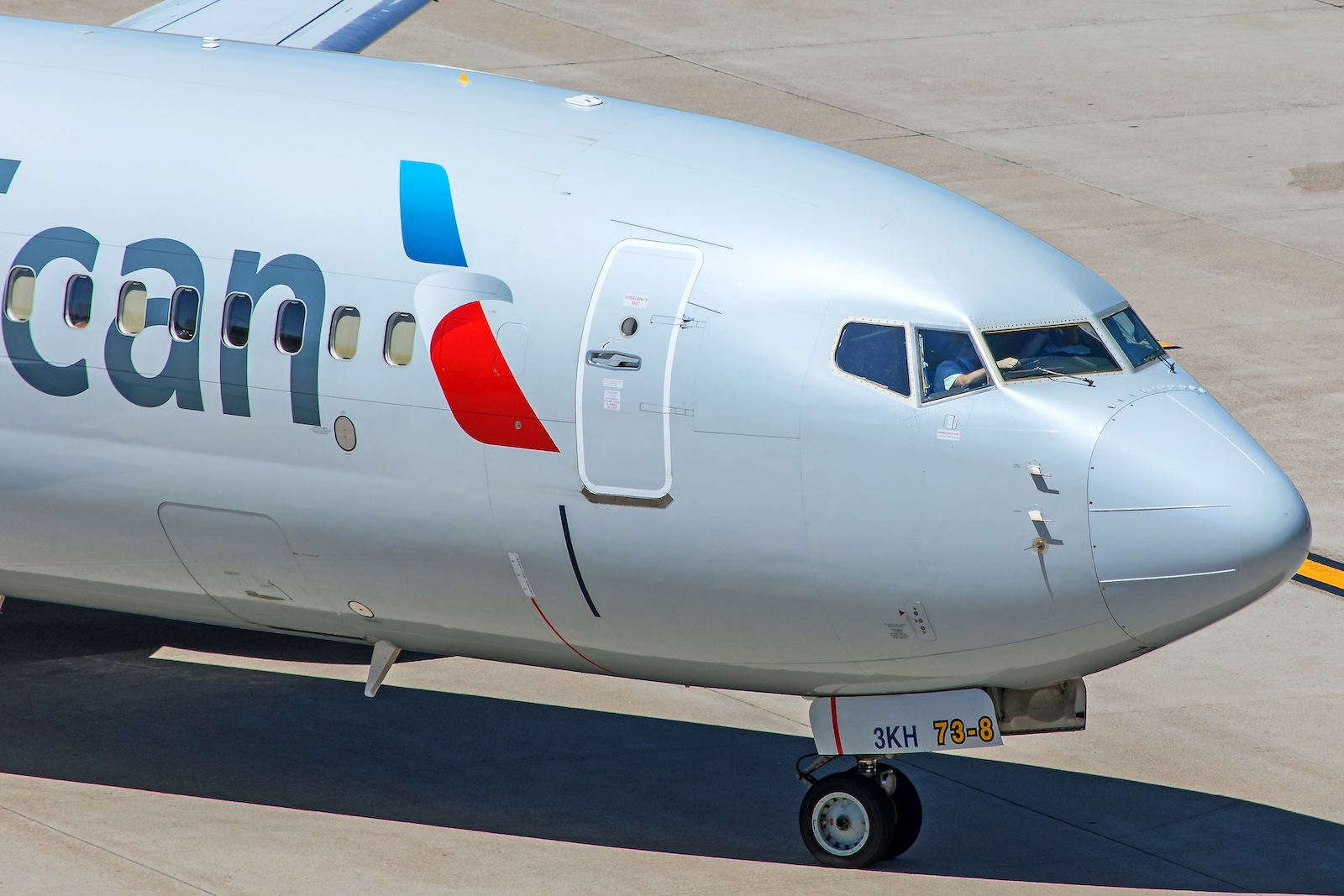 American 737-800
