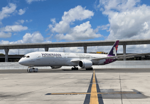 Hawaiian 787-9