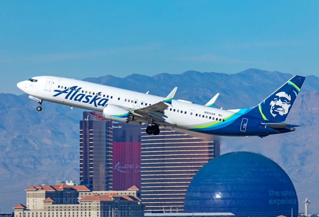 Alaska Outlines Plans for New Seattle Lounge