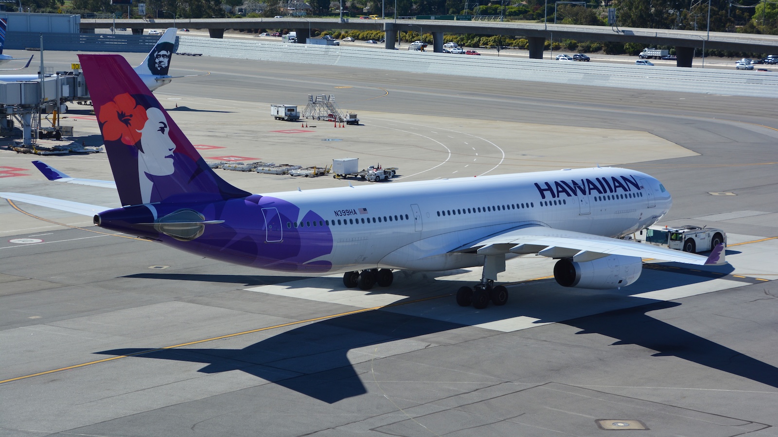 Hawaiian A330