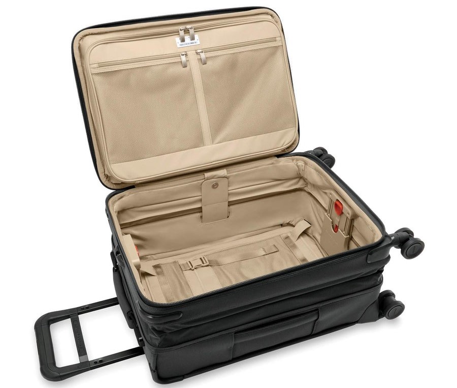 Briggs & Riley Essential 22-Inch Carry-on Expandable Spinner