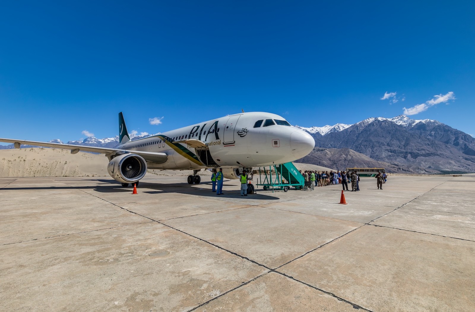 PIA A320