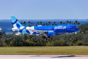 A JetBlue A320
