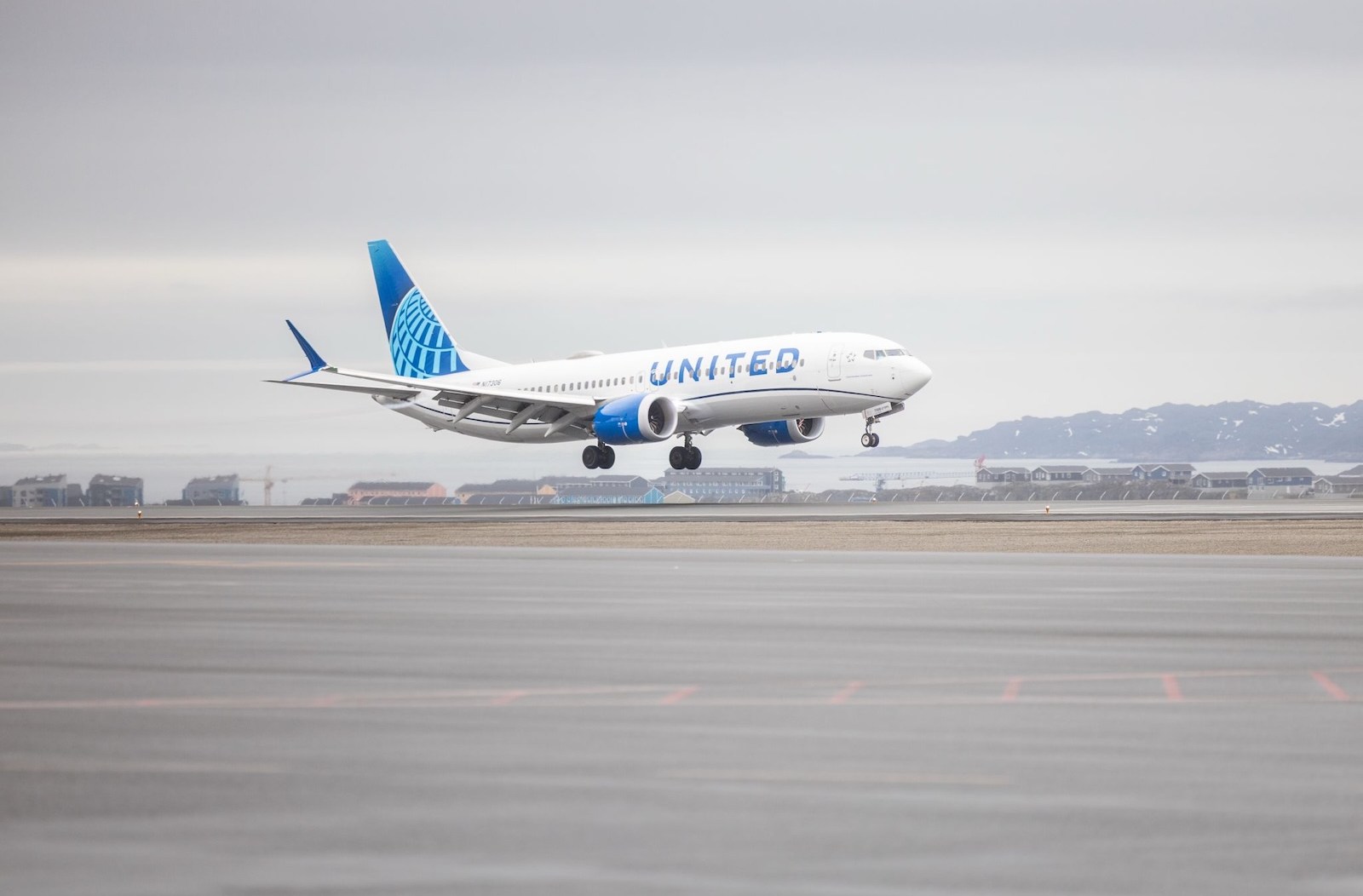 United arrives in Nuuk