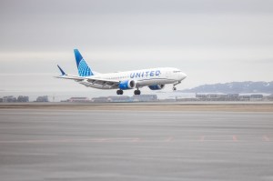 United arrives in Nuuk